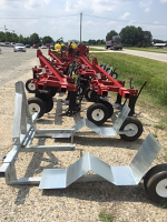 Mulch Lifters and Planters Mulch Lifters and Planters