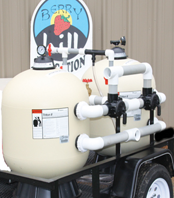 Complete Sand Filter Assembly with Pair of fiberglass Tritons. Filter dirty water (ponds, river). Complete Sand Filter Assembly with Pair of fiberglass Tritons. Filter dirty water (ponds, river).