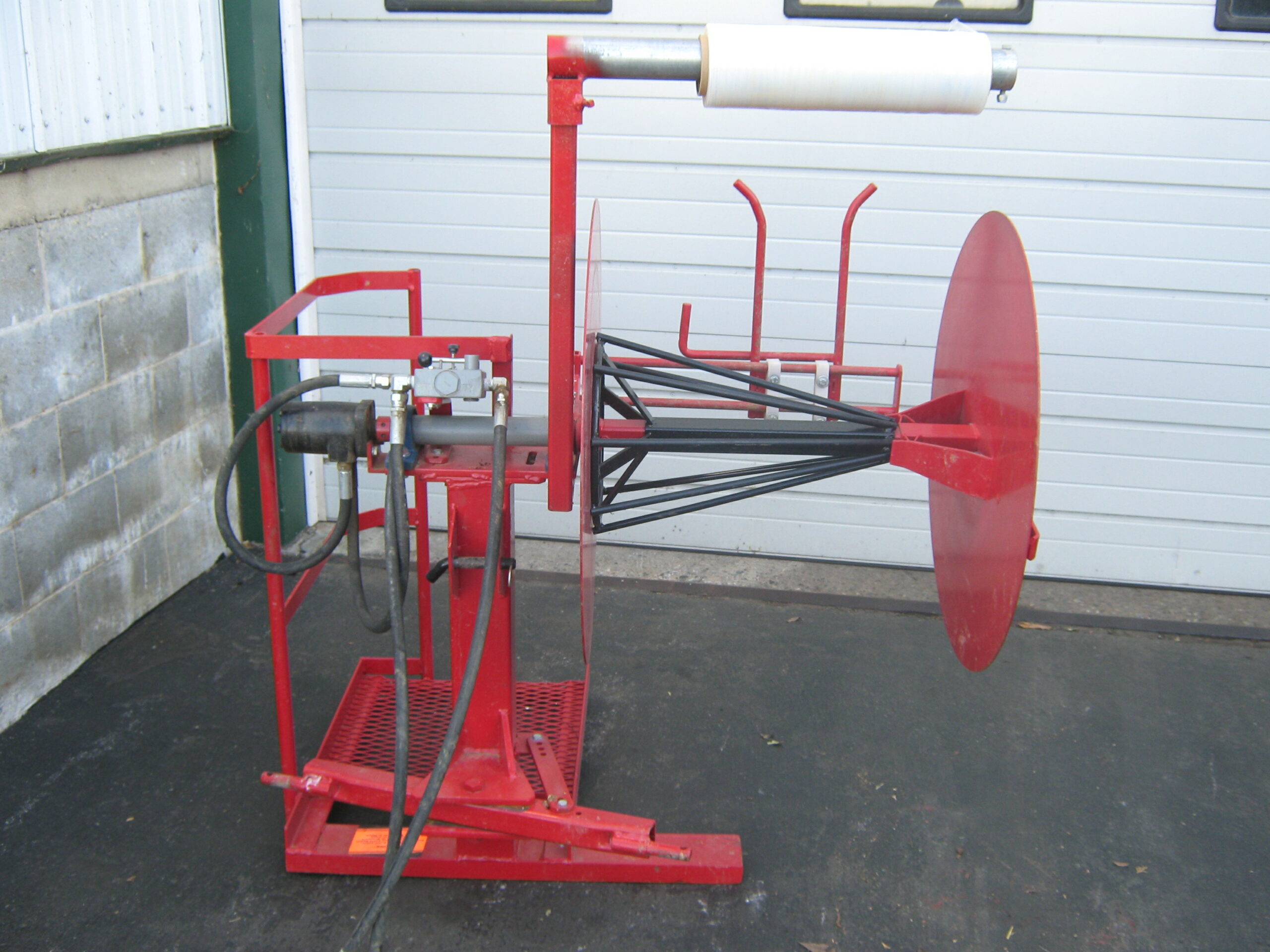 This is our plastic mulch wrapper that winds up drip tape, plastic mulch and irrigation hoses for recycle or re-use.